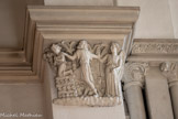 <center>Eglise de Sainte Marguerite.</center>La Sacrifice d'Abraham. Les chapiteaux du choeur sont dus au sculpteur Delecole.